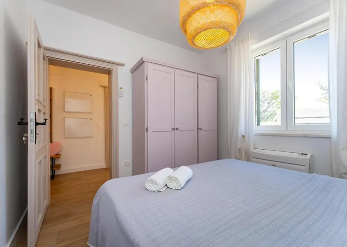 4 Bedroom Cozy In * Kruševo