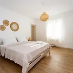 Holiday home Amazing In