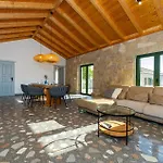 Holiday home Amazing In