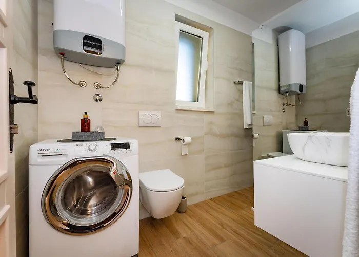 Vikendica 4 Bedroom Cozy In Krusevo (Zadar)